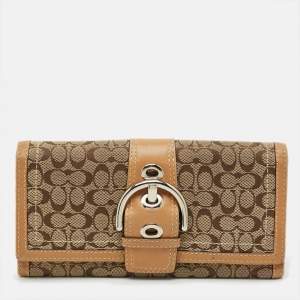 Pre Owned Coach Buckle Detail Beige/Tan Signature Canvas and Leather Continental Wallet