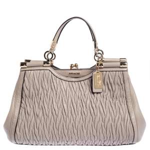 Pre Owned Coach Beige Matelassé Leather Kisslock Convertible Satchel