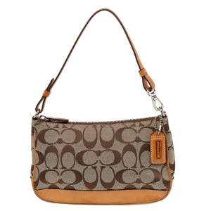 Pre Owned Coach Beige/Tan Signature Canvas And Leather Shoulder Bag
