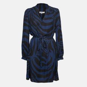 Pre Owned Diane von Furstenberg Blue & Black Printed Crepe Belted Dress L