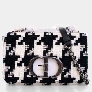 مملوكة مسبقًا Dior Small Houndstooth Caro Bag