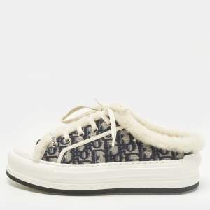 Pre Owned Dior Walk'n'Dior Size 39 Navy Blue Cotton and Shearling Sneaker Mules
