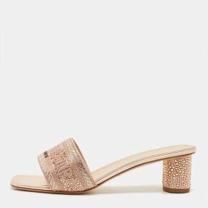 مملوكة مسبقًا Dior Dway Crystal Embellished Size 41 Pink Lurex Fabric Slide Sandals
