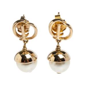 Pre Owned Dior Mise en Dior Faux Pearl Gold Tone Drop Earrings