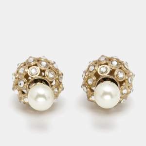 مملوكة مسبقًا Dior Mise En Dior Tribale Crystal Faux Pearl Gold Tone Stud Earrings