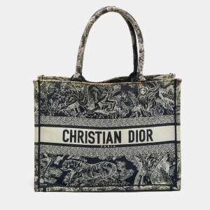 Pre Owned Dior Blue/Beige Embroidered Toile de Jouy Canvas Medium Book Tote 