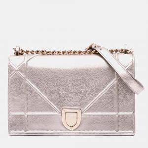 مملوكة مسبقًا Dior Gold Medium Metallic Grained Calfskin Diorama Flap