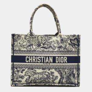 Pre Owned Dior Blue/Beige Toile De Jouy Embroidered Canvas Medium Book Tote 