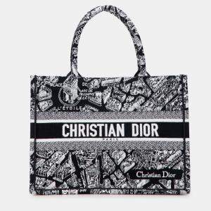 Pre Owned Dior Black Medium Canvas Embroidered Plan De Paris Book Tote