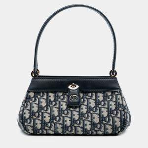 مملوك ة مسبقًا Dior Blue Oblique Canvas Key Shoulder Bag