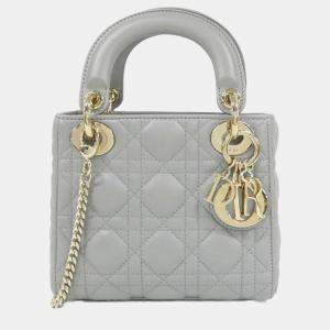 مملوكة مسبقًا حقيبة يد كريستيان ديور سيدتي صغيرة جلد حمل رمادي