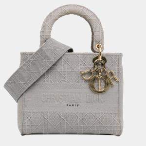 Pre Owned Dior Medium Canvas Cannage Lady D Lite