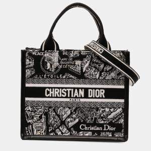 مملوكة مسبقًا Dior Black Small Canvas Embroidered Plan De Paris Book Tote