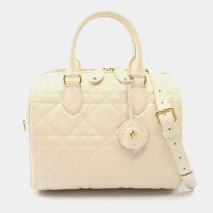 Pre Owned Christian Dior Dior Groove 25 Macrocannage Handbag Leather White