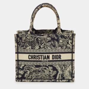 Pre Owned Dior Book Small Blue Toile de Jouy Embroidered Canvas Tote