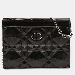 Pre Owned Dior Black Calfskin Macrocannage Diamond Caro Zipped Pouch With Chain