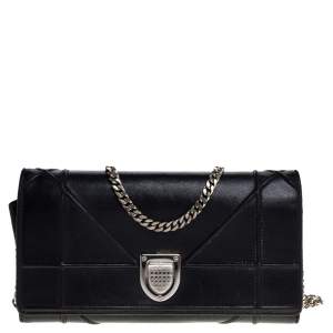 مملوكة مسبقًا Dior Black Leather Diorama Wallet on Chain