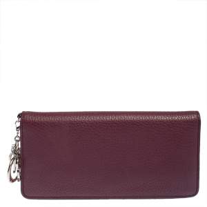 Pre Owned Dior Plum Leather Voyager Bifold Continental Wallet