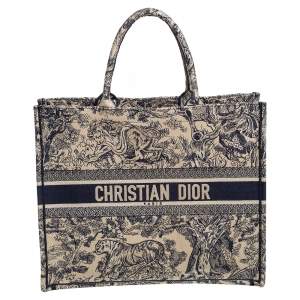 Pre Owned Dior Beige/Blue Embroidered Canvas Toile de Jouy Book Tote