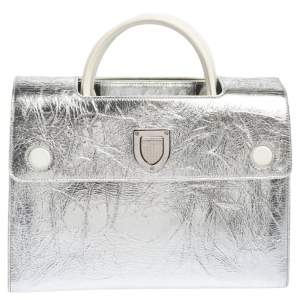Pre Owned Dior Metallic Silver Crinkled Leather Medium Diorever Bag