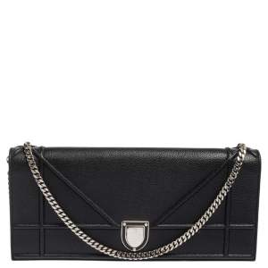 مملوكة مسبقًا Dior Black Leather Diorama Chain Clutch