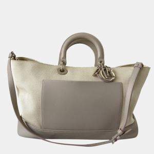 مملوكة مسبقًا Dior Beige Leather Nappy Diaper Bag