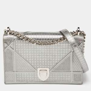 Pre Owned Dior Silver Microcannage Patent Leather Medium Diorama Flap Shoulder Bag