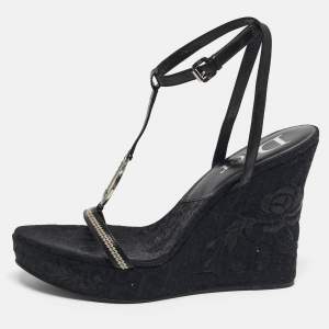 مملوكة مسبقًا Dior Size 41 Black Flower Embroidered Diorissima Canvas and Leather Wedge Ankle Strap Sandals