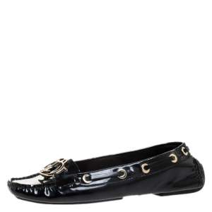 مملوكة مسبقًا حذاء لوفرز ديور بطراز سليب أون مزين بشعار الماركة سي دي جلد لامع أسود مقاس 37