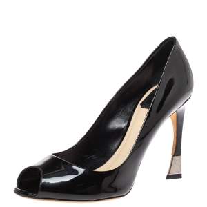 مملوكة مسبقًا Dior Black Patent Leather Peep Toe Pumps Size 39.5