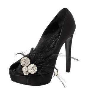 مملوكة مسبقًا حذاء كعب عالي ديور مزخرف ريش مقدمة مفتوحة ساتان أسود مقاس 37