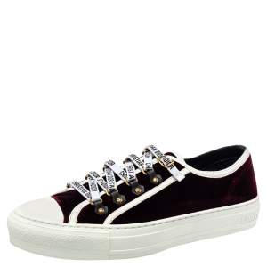 Pre Owned Dior Burgundy Velvet WalkN`Dior Low Top Sneaker Size 40