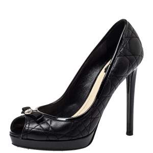 مملوكة مسبقًا Dior Black Patent Leather And Leather Bow Peep Toe Platform Pumps Size 38