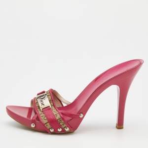 مملوكة مسبقًا Dior Pink/Beige Leather And Canvas Mules Sandals Size 36