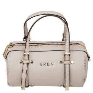 مملوكة مسبقًا DKNY Beige PVC Small BO Duffel Bag