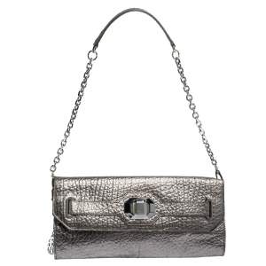 مملوكة مسبقًا Dkny Metallic Grey Leather Flap Chain Clutch