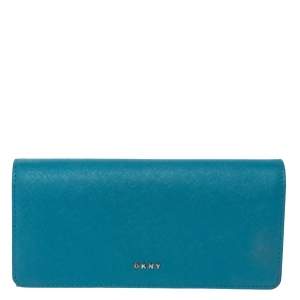 Pre Owned Dkny Sky Blue Leather Flap Continental Wallet