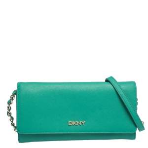 Pre Owned Dkny Green Leather Flap Wallet on Chain 