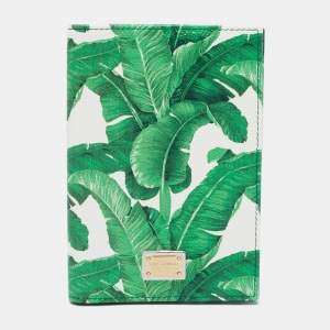 Pre Owned Dolce & Gabbana White Printed Coated Canvas Passport Holder