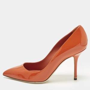 مملوكة مسبقًا Dolce & Gabbana Size 38 Orange Patent Leather Pointed Toe  Pumps