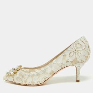 Pre Owned Dolce & Gabbana  White Lace Crystal Embellished Bellucci Pumps Size 38
