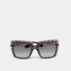 مملوكة مسبقًا Dolce & Gabbana Black Gradient DG111 Square Sunglasses