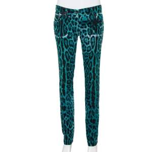 مملوكة مسبقًا بنطلون جينز دولتشي أند غابانا ساق ضيقة دنيم طباعة حيوان أزرق وأخضر مقاس متوسط