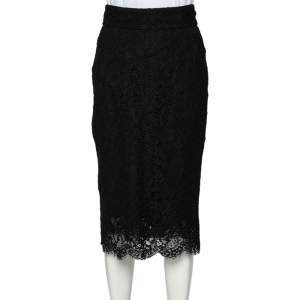 مملوكة مسبقًا Dolce & Gabbana Black Lace Knee Length Skirt S