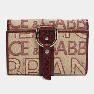 مملوكة مسبقًا Dolce & Gabbana Burgundy Monogram Fabric and Leather D Ring Trifold Wallet