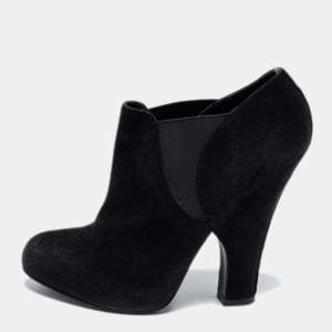 مملوكة مسبقًا Dolce & Gabbana Black Suede Ankle Booties Size 36.5