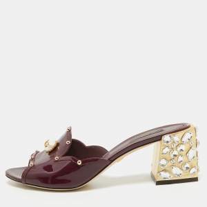 Pre Owned Dolce & Gabbana Burgundy Patent Leather Crystal Embellished Slide Sandals Size 41