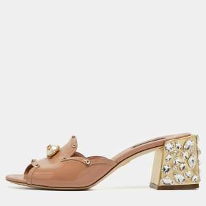 Dolce & Gabbana Beige Patent Leather Crystal Embellishment Slide Sandals Size 39