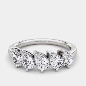 مملوكة مسبقًا 1.45ct 14k White Gold Lab Grown Diamond 5 Stone Band