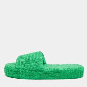 Pre Owned Fendi Size 41 Green Knit Fabric Flat Slides  